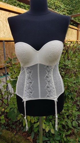 Brautcorsage tiefer - 80,