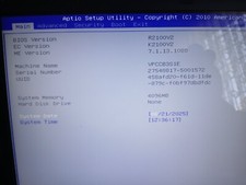 Sony Vaio PCG-71614M i5  15,6" Display *Fehlteile* *Defekt*