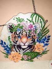 Fertiger Diamond Painting Wand oder Türhänger Junger Tiger Durchmesser ca 16cm