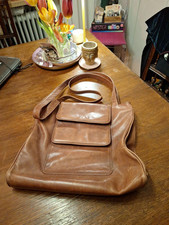 Anuschka, Damentasche, Schultertasche, Braun, Leder