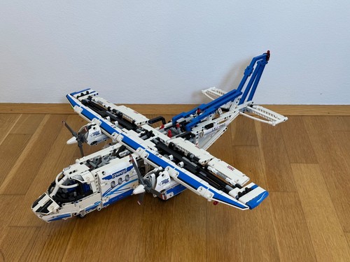 Lego technic frachtflugzeug - lego,