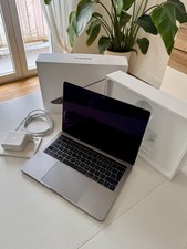 Apple MacBook Pro 13,3 Zoll (512GB SSD) Laptop - Space Grau (2018)
