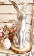 Osterhase Hase silber sitzend