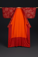 Vintage Japanischer Kimono aus Jacquard-Seide – Handgewebt, Florales Muster