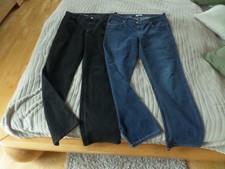 2x Damenjeans 44,  1x Damenjeans Angels in blau, 1x Mac Melanie Jeans in schwarz