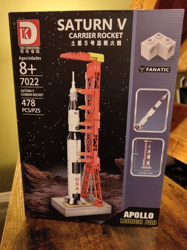 Saturn carrier rocket - v,