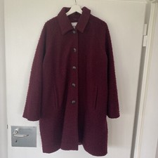 mantel bordeaux American