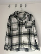 Hemdjacke/ Hemd Studio Only Gr. S Damen