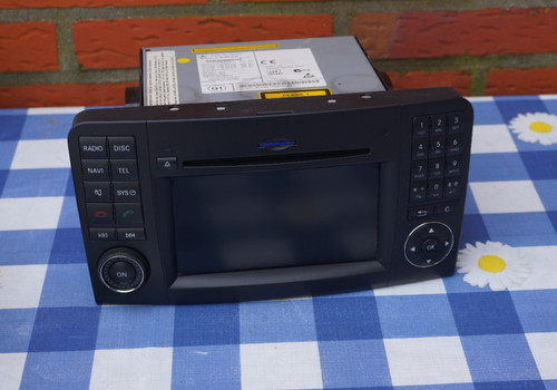 Mercedes w164 x164 navi - mercedes,