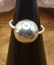 RUNDER KUPPEL KREISRING