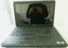 Original LENOVO 15,6" G555