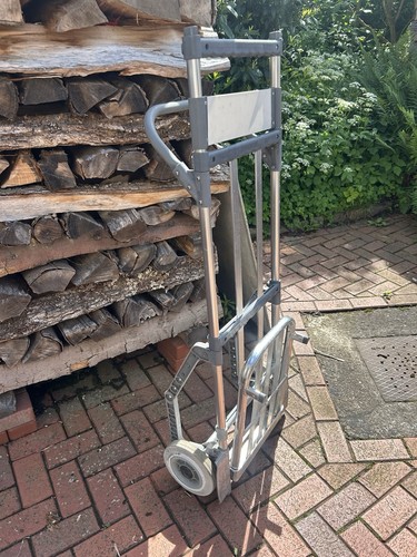 Sackkarre groß und - groß,