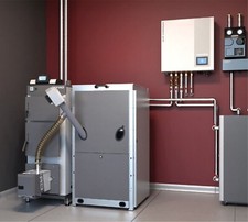 Pelletkessel Scheitholzkessel