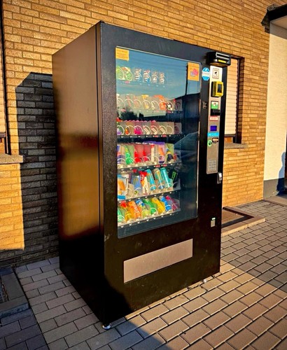 Großer snackautomat voll - großer,