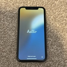 Apple iPhone 11 | 64GB |