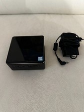 Intel NUC7I5BNH i5-7260U 240GB