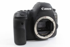 Canon EOS 6D Mark II Body, neuwertig, 9300 Auslösungen, extra Zubehörpaket