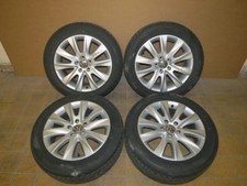 Original VW Tiguan 5N Aluradsatz 17" mit Sommerreifen Bridgestone A15213 5n06010