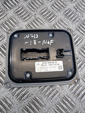 MERCEDES E220 LIMOUSINE