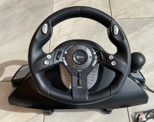 Lenkrad mit pedalen - mit, ps2