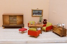 Puppenstubenmöbel