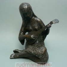 große BRONZE FIGUR MÄDCHEN mit LAUTE - LADISLAV HLINA lim. Auflage Nr. 2/32