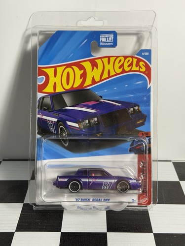 Hot wheels buick regal - buick,