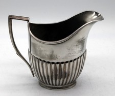 S-1437 Milchkännchen, Antik, England, versilbert