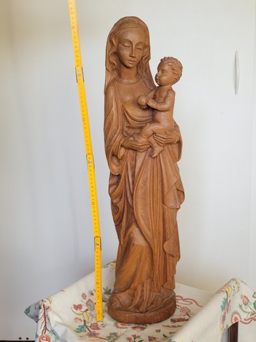 Handgeschnitzte holzfigur - handgeschnitzte,