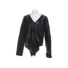 Skill, Lederjacke, Mädchen
