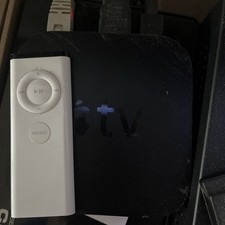 Apple TV (3 Generation) A1427 mit zwei Fernbedienungen