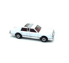 Matchbox lincoln town car - lincoln, auto