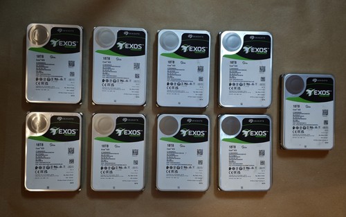 Seagate exos x20 - 18tb, sata