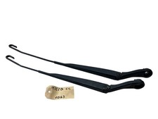 Nissan Micra K12 CC Cabrio Scheibenwischerarm Wischerarm Vorne 2x