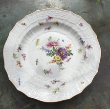 Meissen Teller Neubrandenstein Blumen Insekten Ø25cm 1.Wahl Krummschwerter