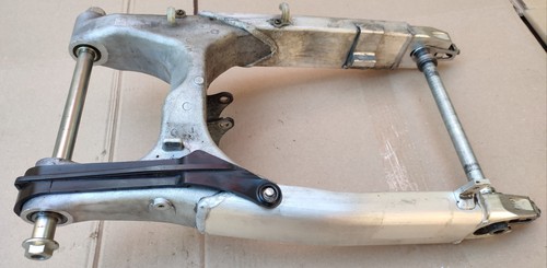 Schwinge honda vtr1000 sc36 - schwinge,
