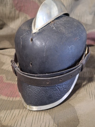 Feuerwehrhelm ähnl