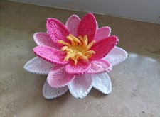Seerose Wasserlilie gehäkelt