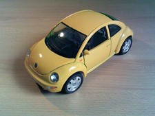 Bburago Volkswagen New Beetle (1998)  1:18