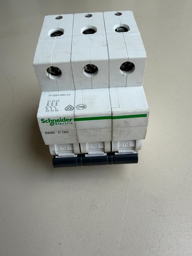 Schneider electric k60n c16a - schneider,