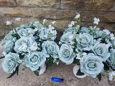 Paar künstliche HELLBLAUE