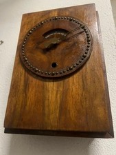 SELTSAME WANDUHR WOHL EINE BLINDENUHR