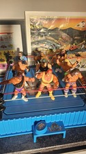 WWF Hasbro Vintage Ring Mit Figuren: Hulk Hogan, Ultimate Warrior, Macho Man Uvm