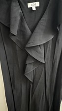 NEUw Orig COS Kleid 44 42 Rüschen Lang Oversize Schwarz Leicht Sommer Maxi