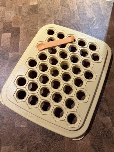 Tupperware happy snack party - tupperware,