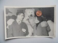 Foto Kostüm Eisbär vermenschlicht mit jungem Paar 1953