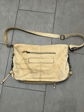 Ledertasche von Freds Bruder