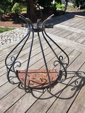 alte Wandhalterung aus Metall