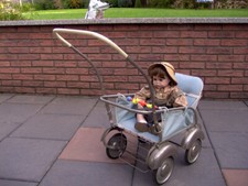 Puppenwagen 60er Jahre sehr guter Zustand, unverbastelt