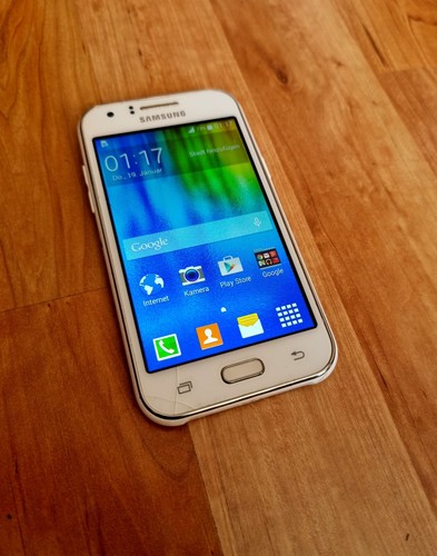 Samsung galaxy modell - j1,